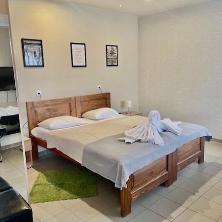 Alice Vendeghaz Bed & Breakfast Kalocsa Ngoại thất bức ảnh