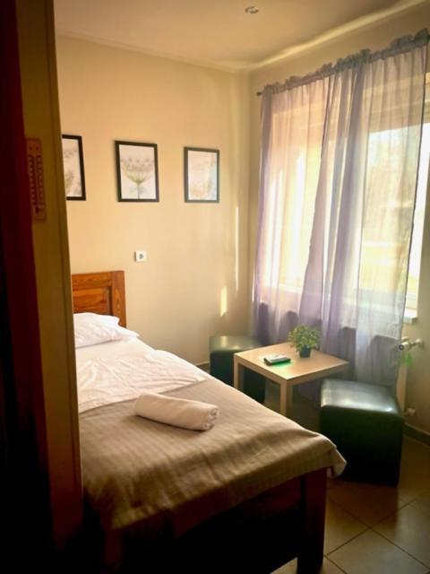 Alice Vendeghaz Bed & Breakfast Kalocsa Ngoại thất bức ảnh