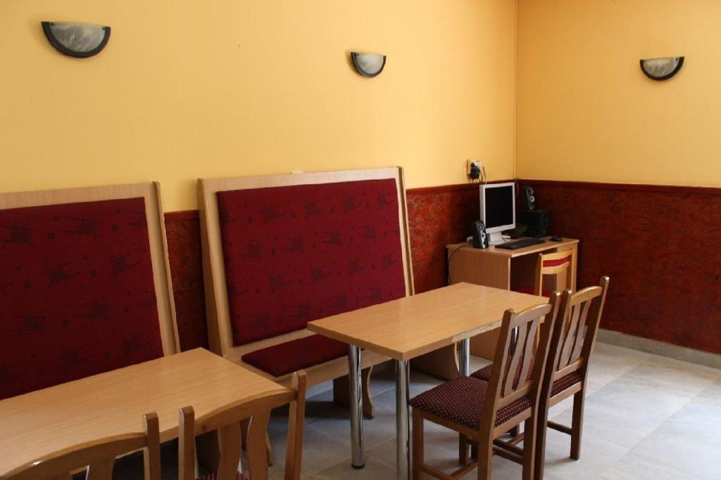 Alice Vendeghaz Bed & Breakfast Kalocsa Ngoại thất bức ảnh